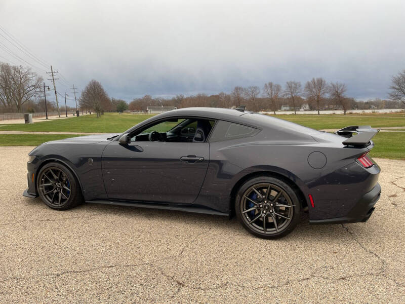 2024 Ford Mustang Dark Horse