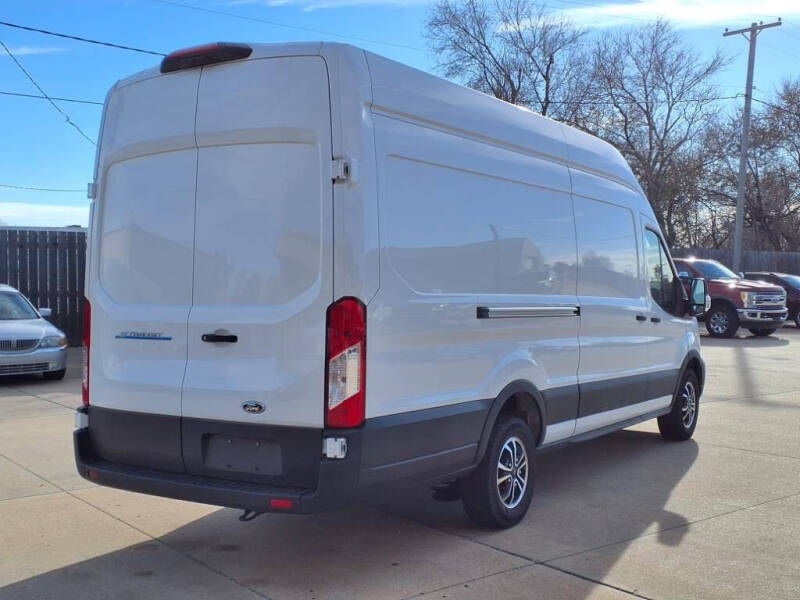 2023 Ford E-Transit 350