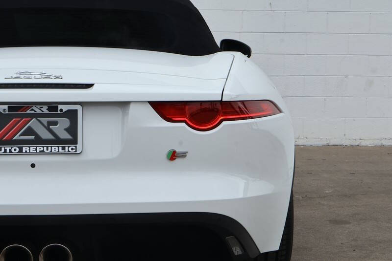 2016 Jaguar F-TYPE