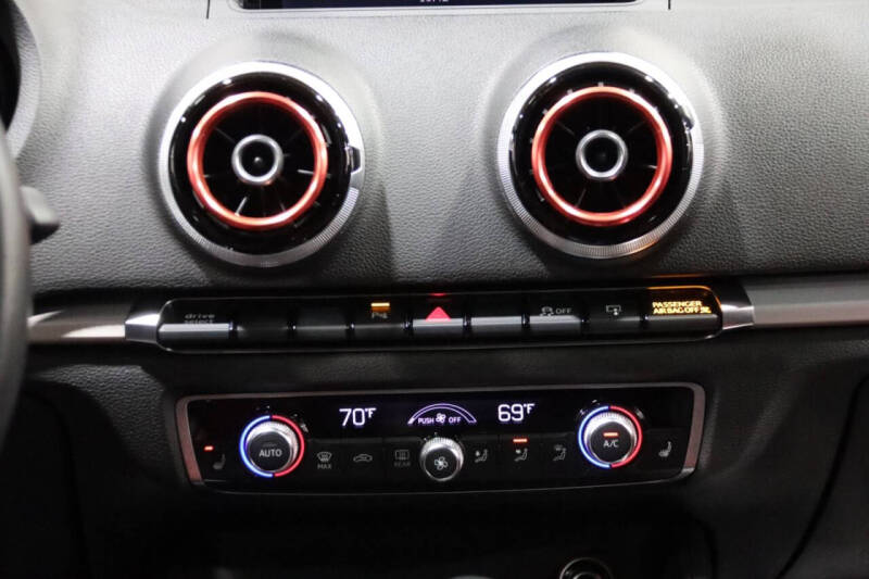 2015 Audi S3 2.0T quattro Prestige