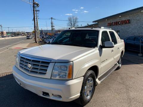 2004 Cadillac Escalade EXT for sale at MFT Auction in Lodi NJ