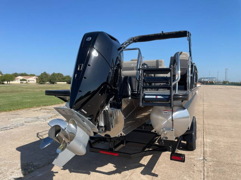 2024 Barletta Lusso 25UCA