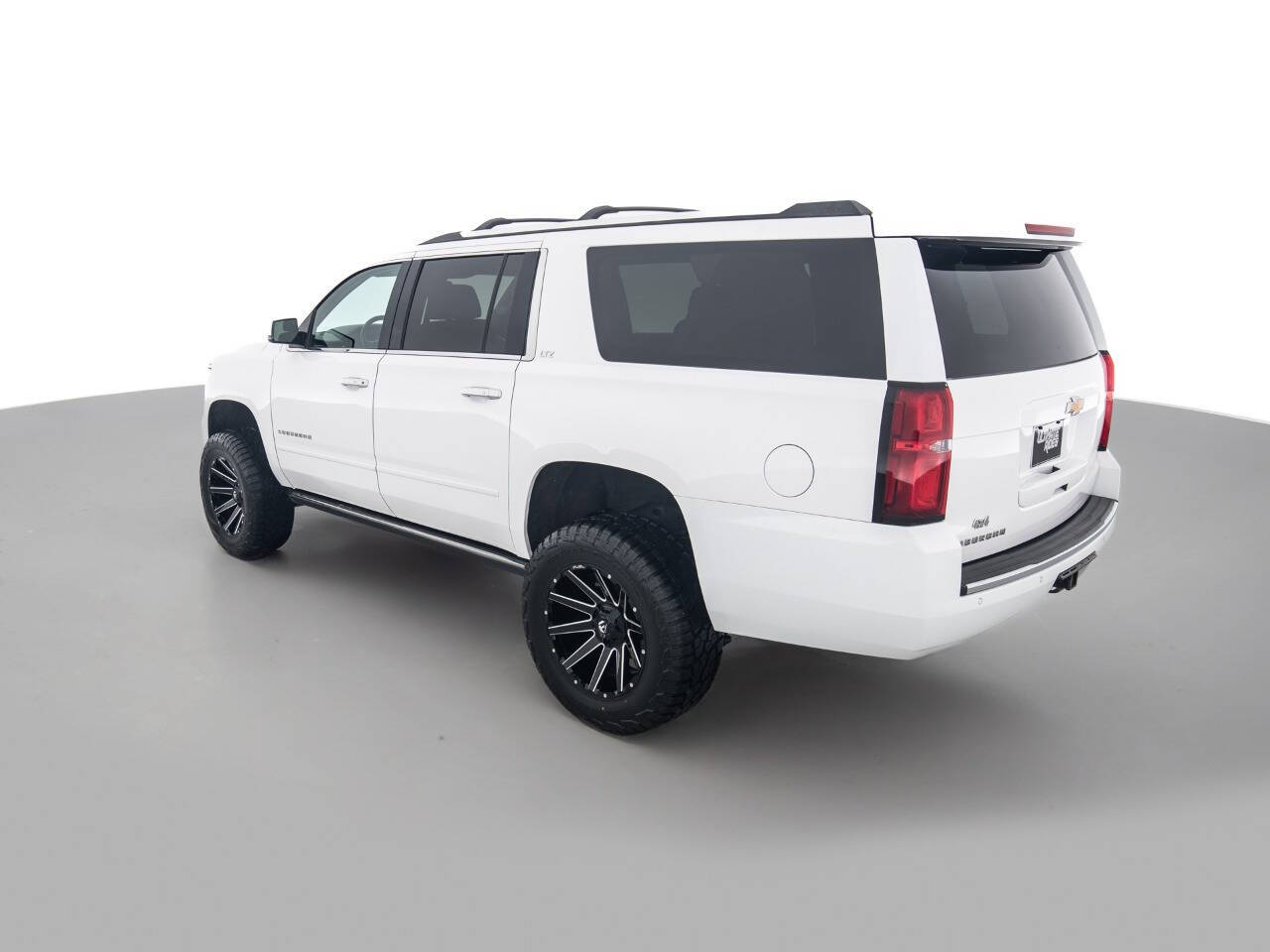 Used Car 2015 Chevrolet Suburban  Ltz 4x4 4dr Suv For Sale Under $25,000 In Coal City, Illinois