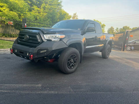 2020 Toyota Tacoma for sale at Dream Auto Group in Dumfries VA