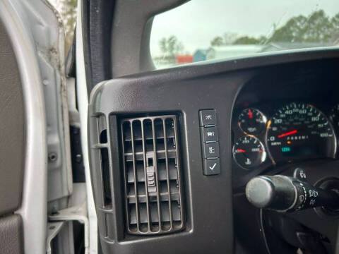 2018 GMC Savana 2500