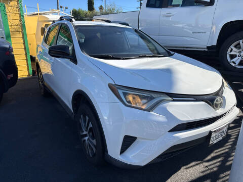 2017 Toyota RAV4 LE