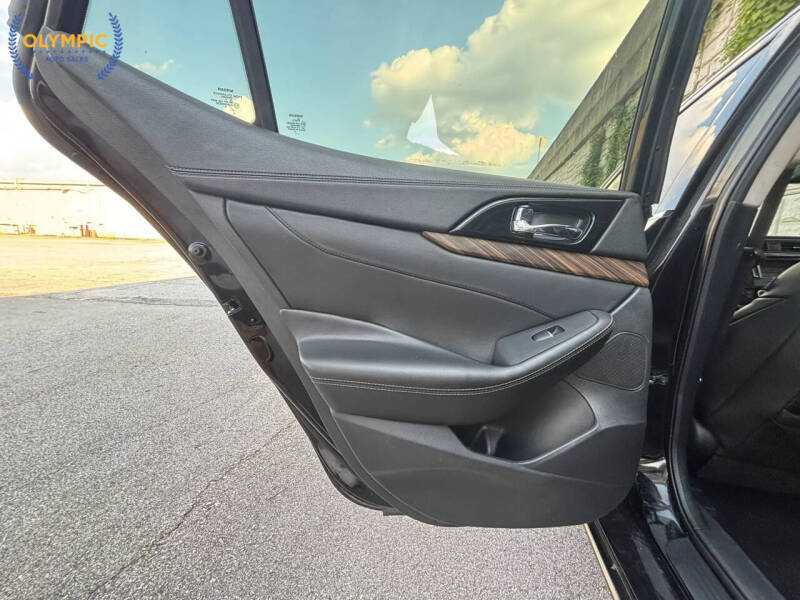 2016 Nissan Maxima Platinum