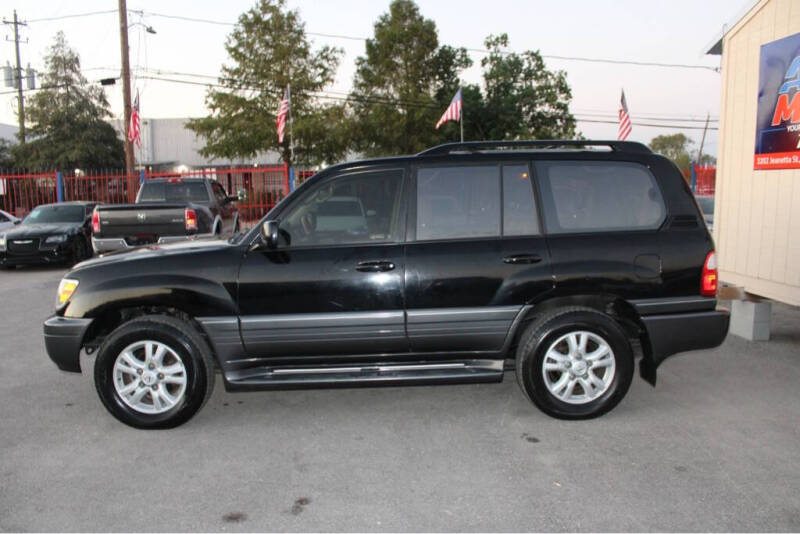 2003 Lexus LX 470 photo 6