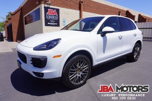 2017 Porsche Cayenne Platinum Edition
