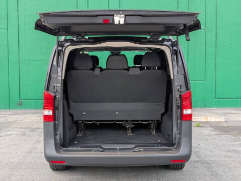 2021 Mercedes-Benz Metris Passenger