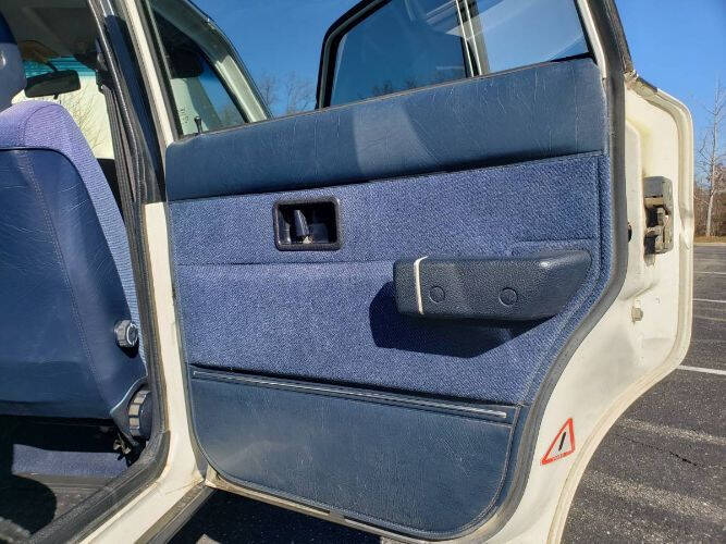 1989 Volvo 244