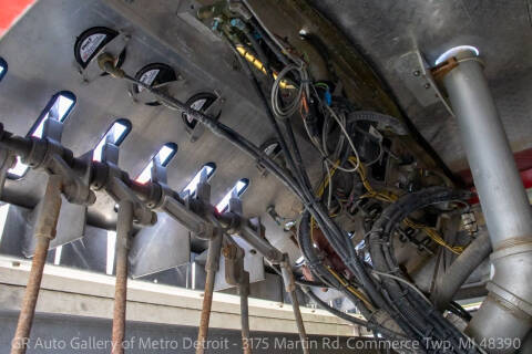 2001 Hendrickson Firetruck