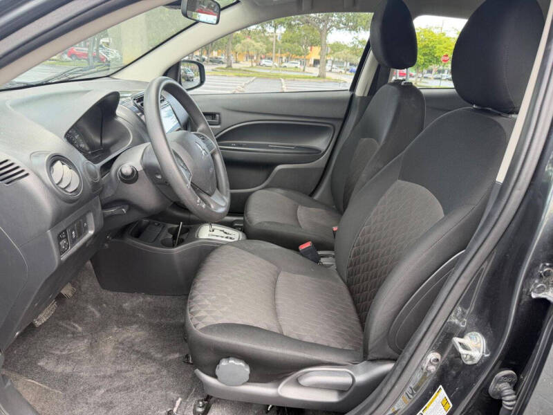 2024 Mitsubishi Mirage ES