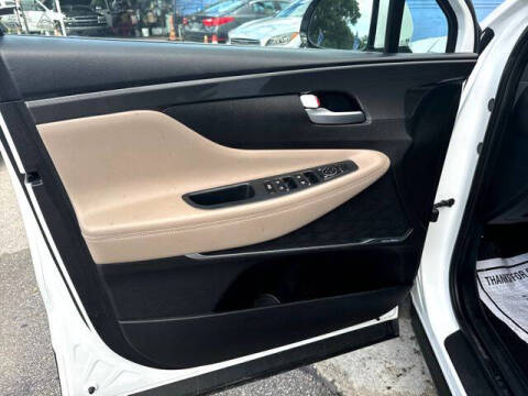 2022 Hyundai Santa Fe SEL