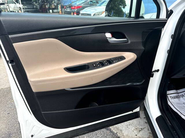 2022 Hyundai Santa Fe SEL