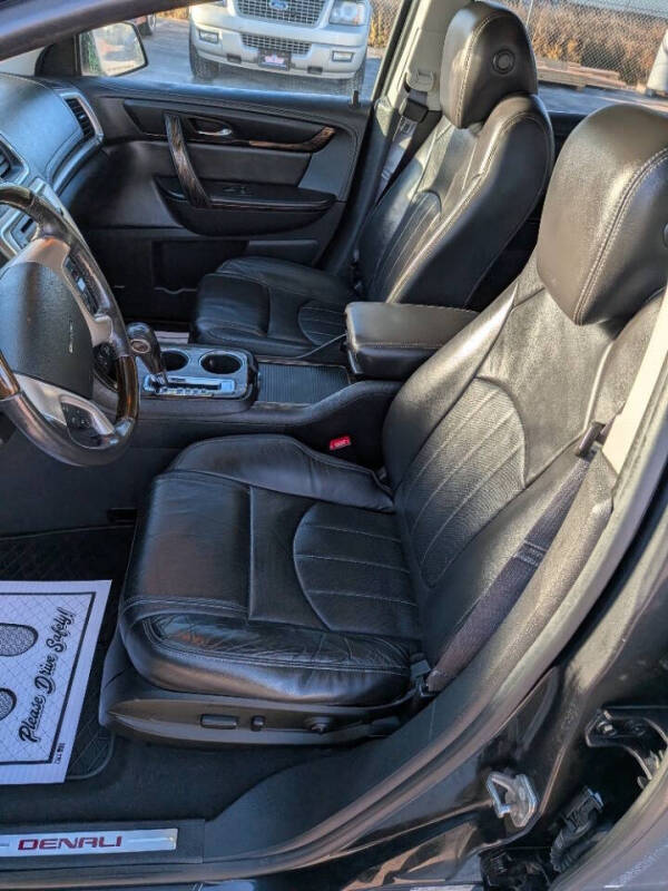 2015 GMC Acadia Denali