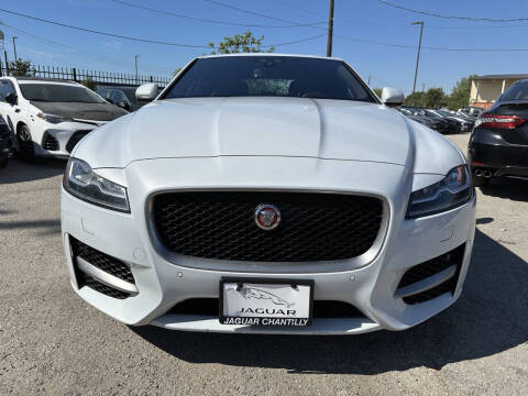 2016 Jaguar XF R-Sport
