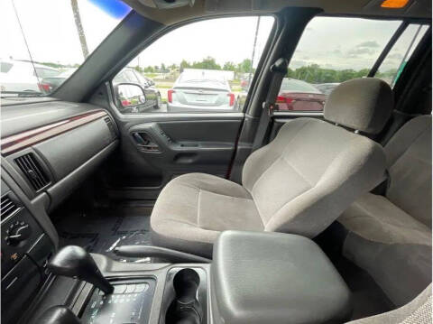 2000 Jeep Grand Cherokee Laredo