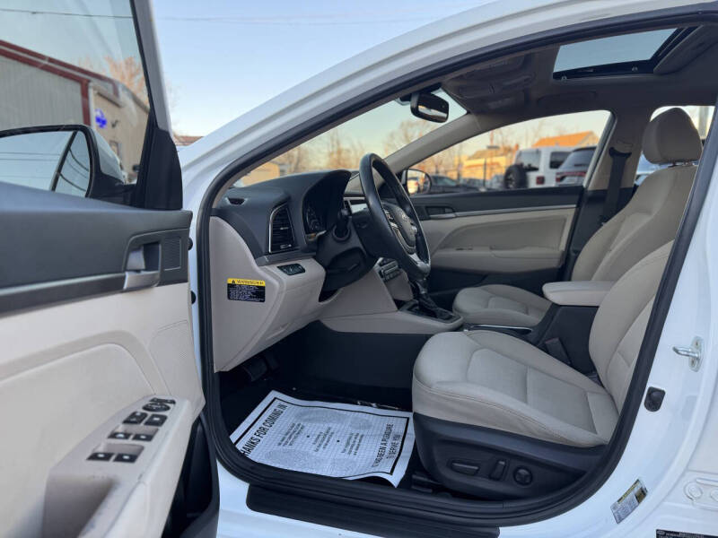 2017 Hyundai Elantra Value Edition