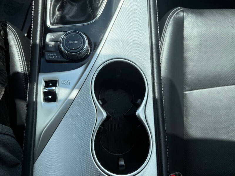 2022 Infiniti Q50 Luxe