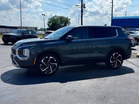 2024 Mitsubishi Outlander SE
