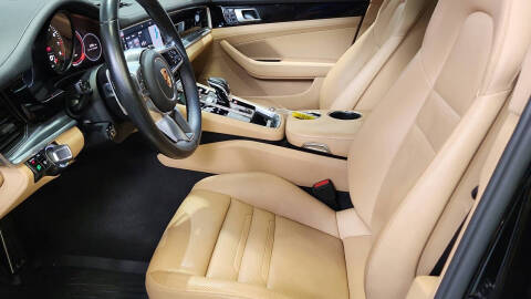 2018 Porsche Panamera 4S