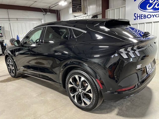 2021 Ford Mustang Mach-E