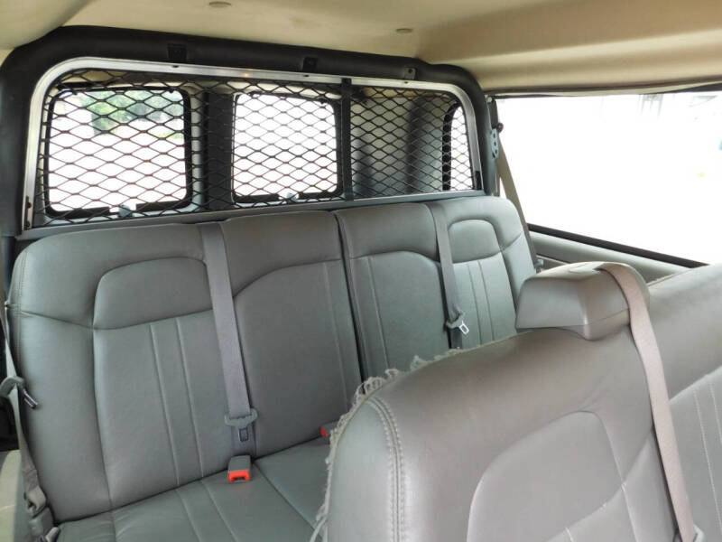 2021 Chevrolet Express LS 3500