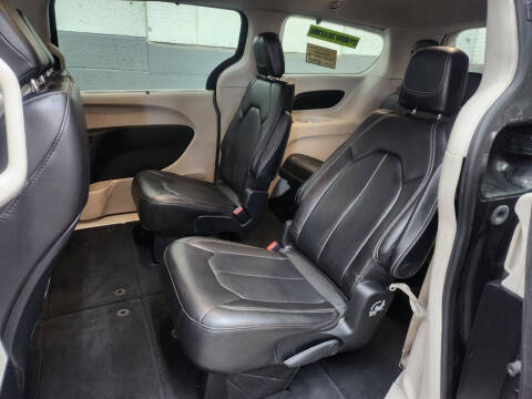 2021 Chrysler Voyager LXi