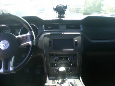 2014 Ford Mustang V6