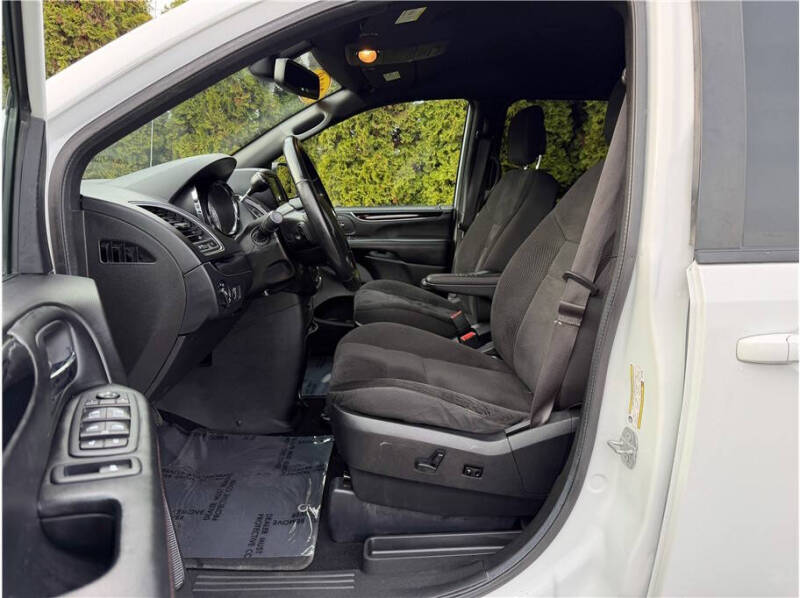 2019 Dodge Grand Caravan SE 35th Anniversary Edition