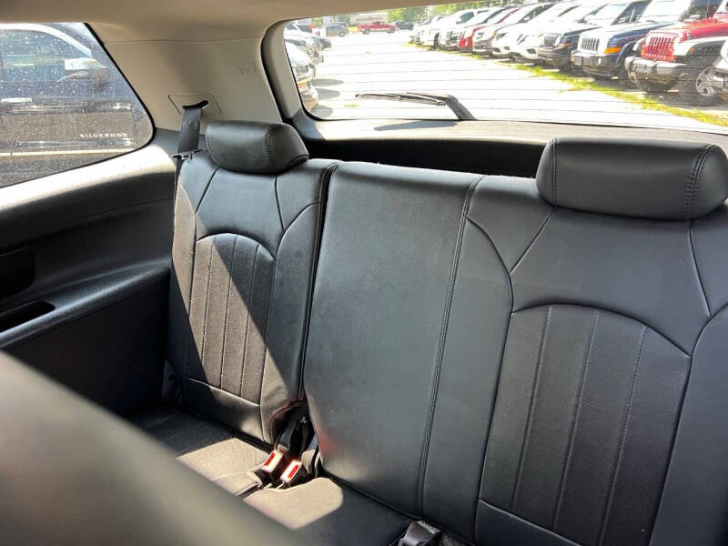 2011 GMC Acadia SLT-2