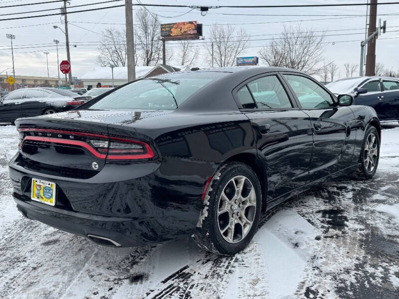 2015 Dodge Charger SE