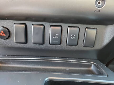 2011 Nissan Titan SV