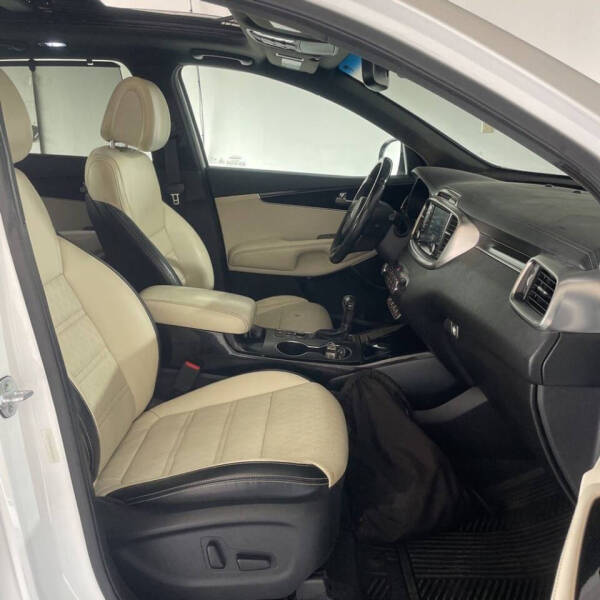 2016 Kia Sorento SX Limited V6