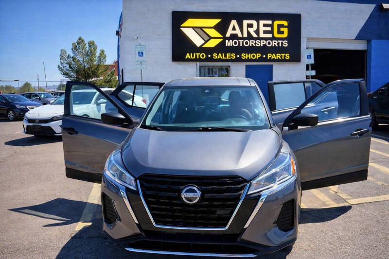 2024 Nissan Kicks S