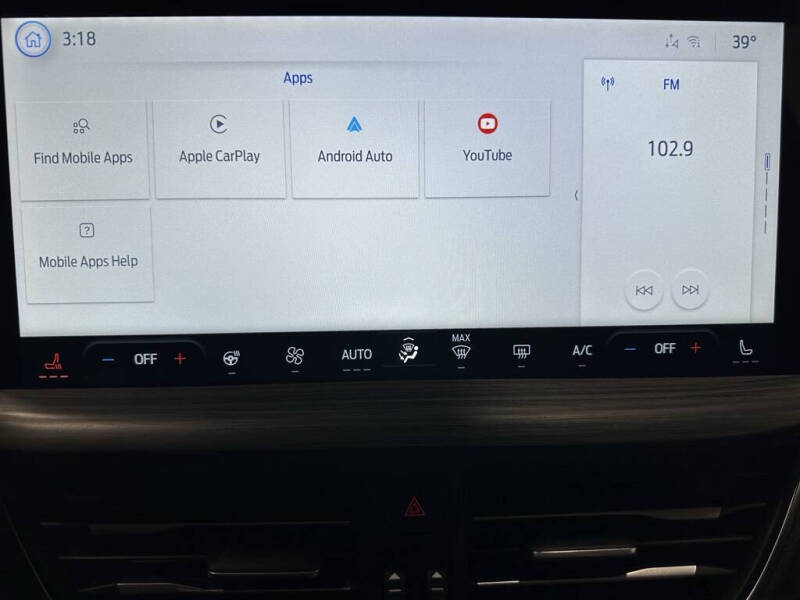 2025 Ford Escape Platinum