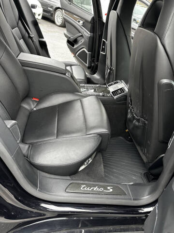 2015 Porsche Panamera Turbo S