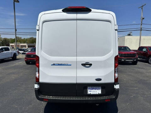2023 Ford E-Transit