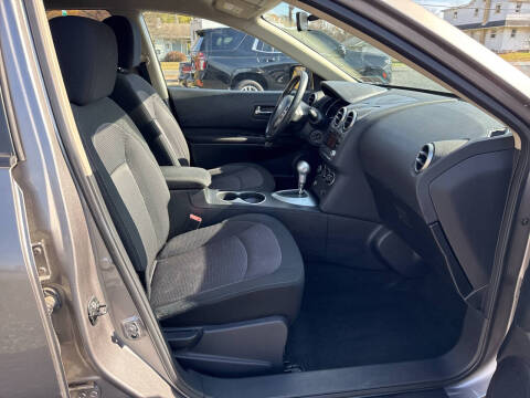 2011 Nissan Rogue SV