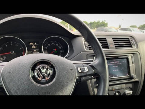 2016 Volkswagen Jetta