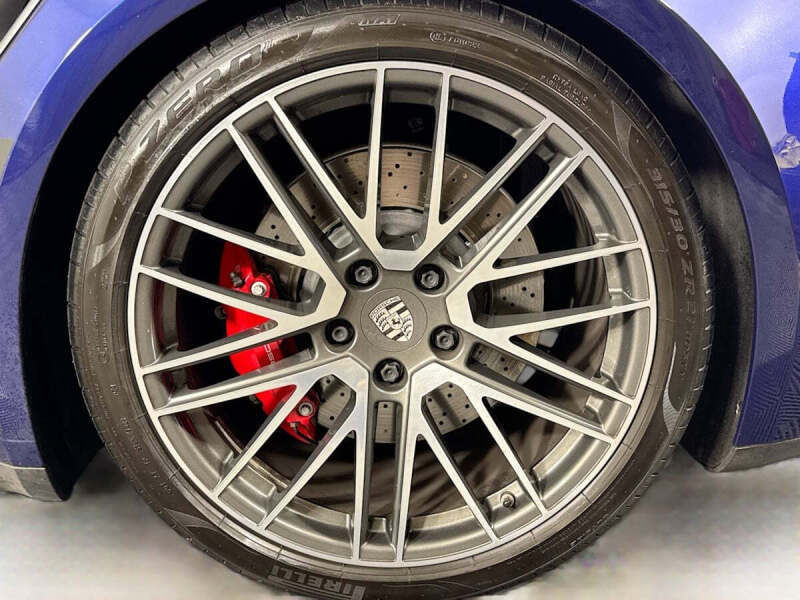 2021 Porsche 911 Turbo