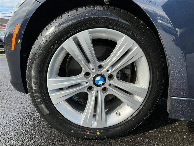 2017 BMW 3 Series 330i xDrive