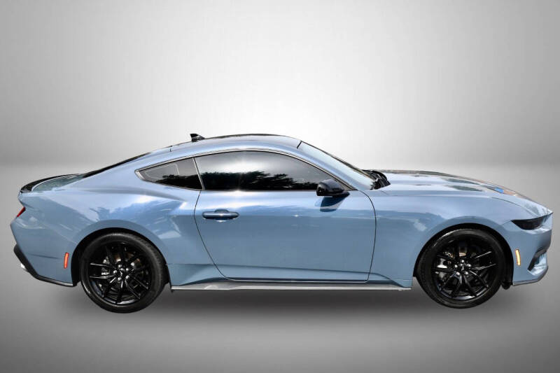 2024 Ford Mustang EcoBoost