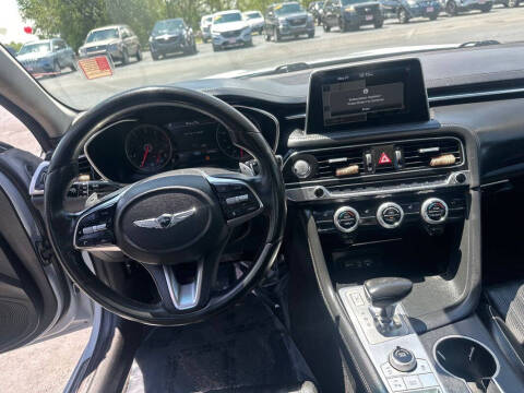 2020 Genesis G70