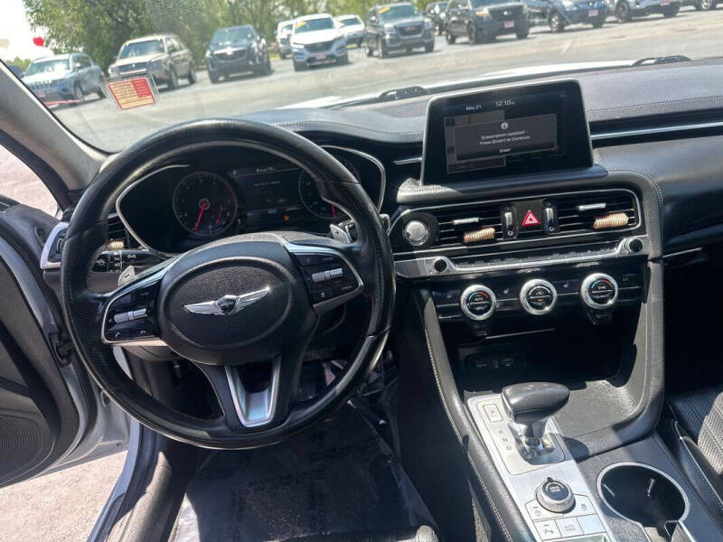 2020 Genesis G70