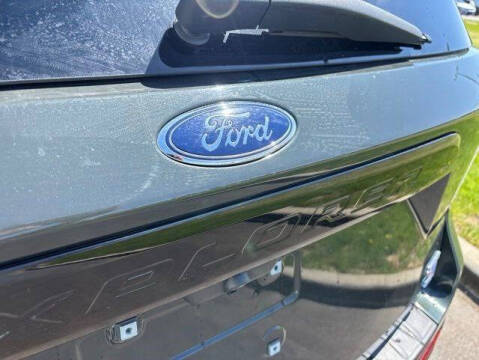2022 Ford Explorer ST