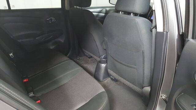 2019 Nissan Versa SV