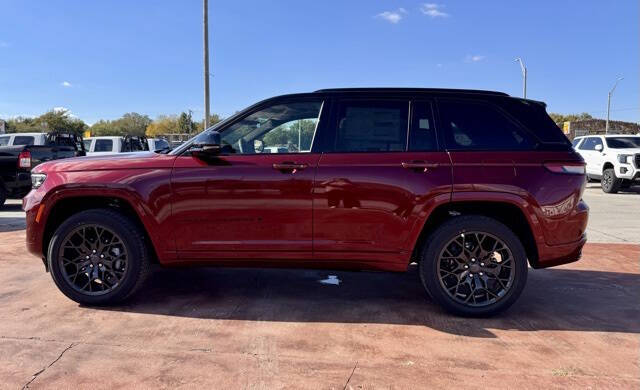 2025 Jeep Grand Cherokee Summit