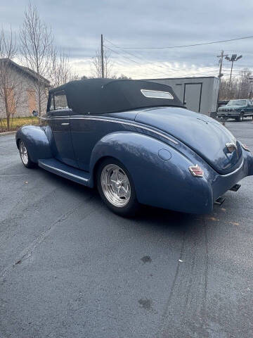 1940 Ford Deluxe